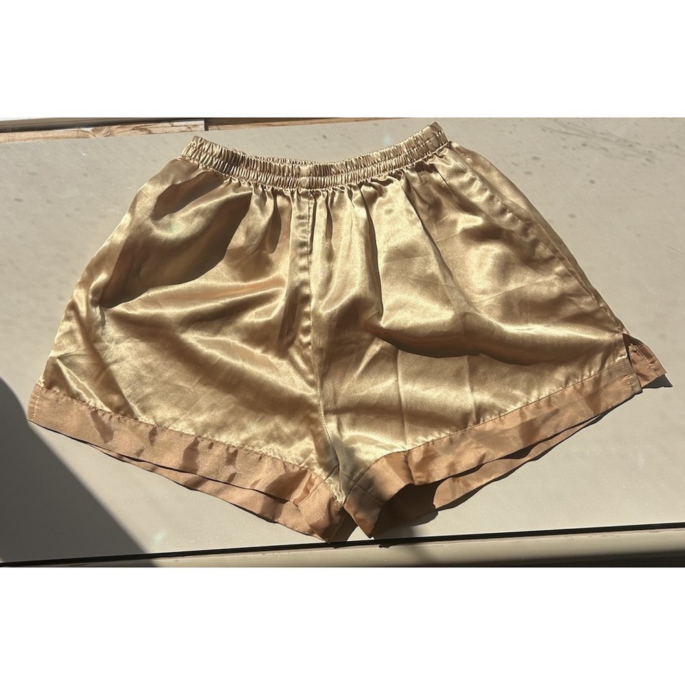 Vintage Victoria Secret Tank & Shorts Pajama Set Gold Buttons Down Small - Picture 2 of 8